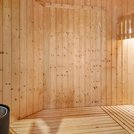 Prázdninový dům In With Sauna