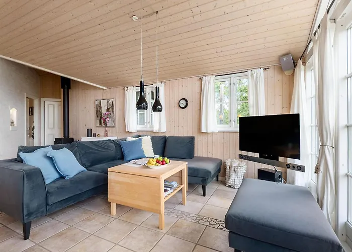 Σπίτι διακοπών In With Sauna *